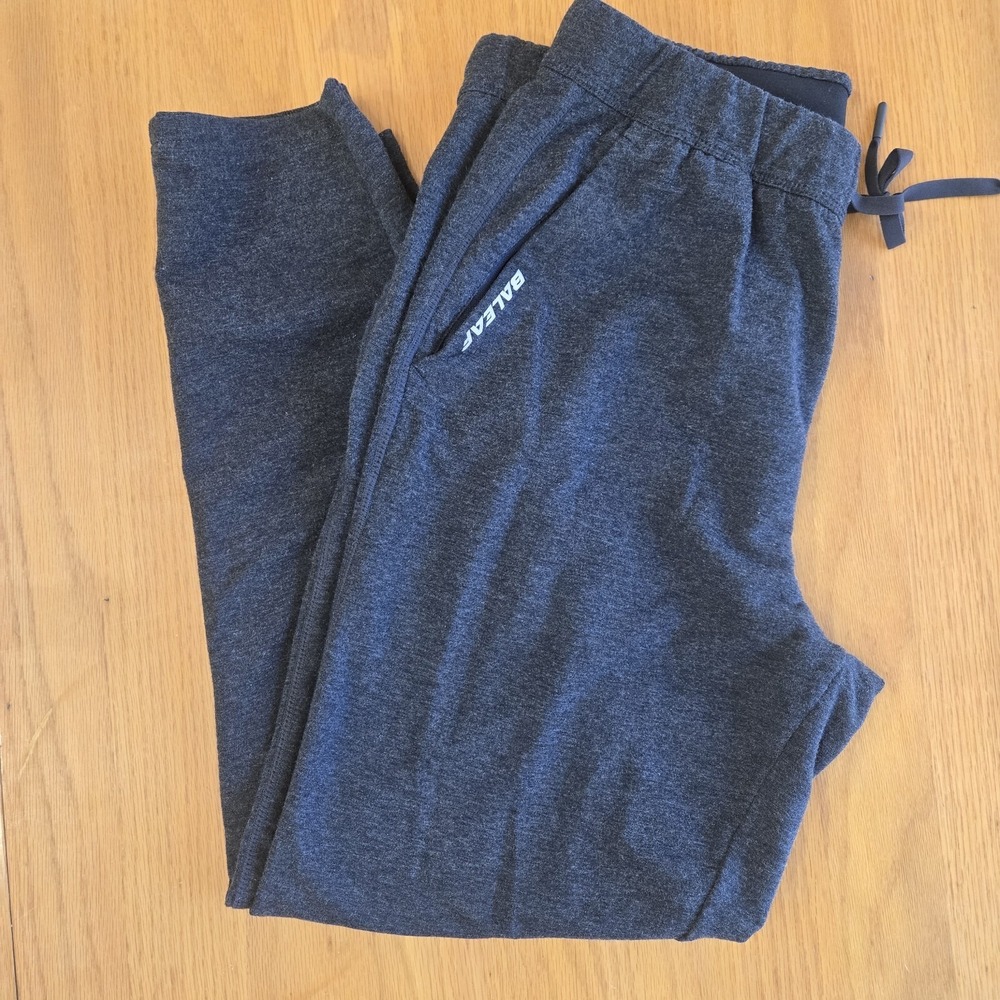 Mens Baleaf Gray Joggers Tapered Size M Athletic Comfy Pants